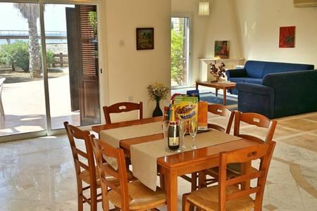 Larnaka Beach House 3 Dış mekan fotoğraf